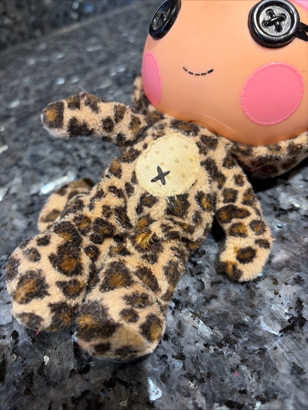 Lalaloopsy Whiskers Lions Roar Littles Doll Kats Sister 2011 MGA 7" - Picture 13 of 15